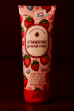 ⁦Strawberry Pound Cake Ultimate Hydration Body Cream⁩ - الصورة ⁦2⁩